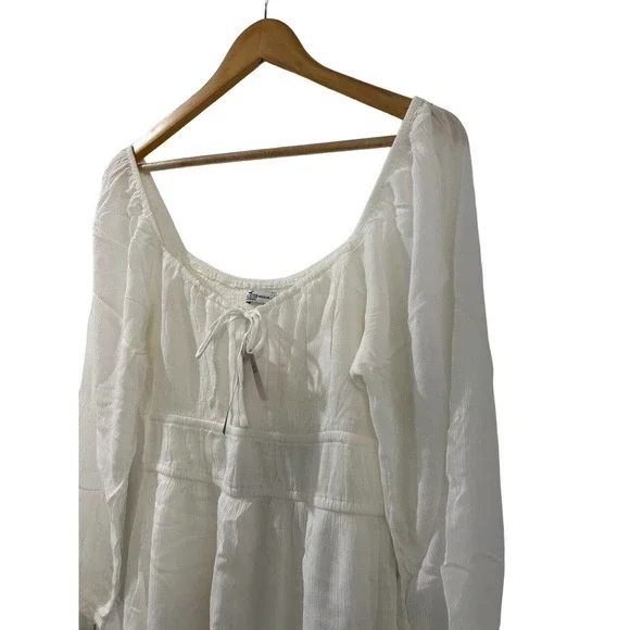 (Sold)HOLLISTER White LONG-SLEEVE CHANNELED BUILT-IN SHORTS DRESS Large NWT - Picture 4 of 14